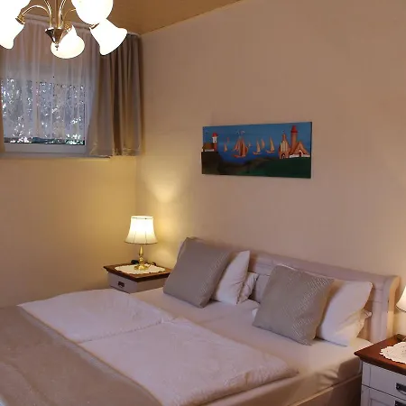 Gorgeous In With Covered Terrace * Klutz